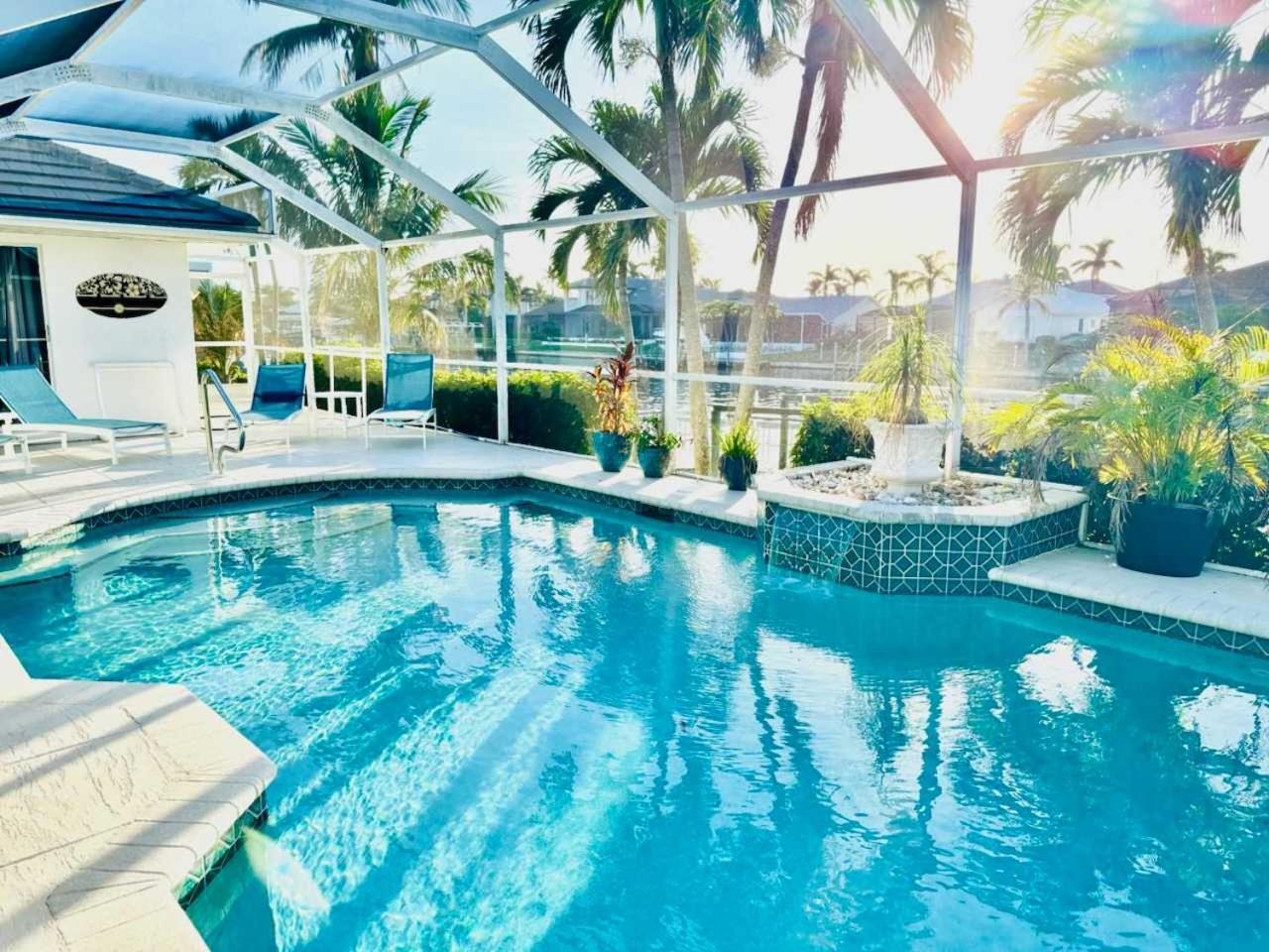 Free Heatedpool On Sailboataccesscanal Boat Lift Villa Cape Coral Exteriör bild